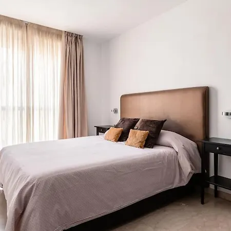 Cruz Zenit Apartamento *